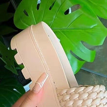 Load image into Gallery viewer, Leather Open Toe Platform Sandals
