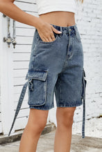 Load image into Gallery viewer, Washed Cargo Denim Shorts
