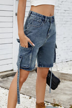 Load image into Gallery viewer, Washed Cargo Denim Shorts
