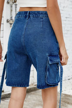 Load image into Gallery viewer, Washed Cargo Denim Shorts
