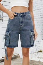 Load image into Gallery viewer, Washed Cargo Denim Shorts
